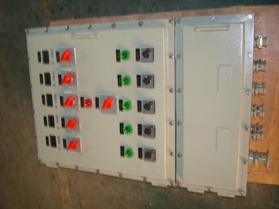 特價(jià)批發(fā)瑞安市恒安電氣照明動(dòng)力配電箱、配電柜及無功補(bǔ)償裝置詳解